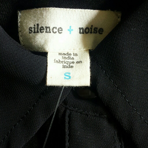 NWT Silence + Noise Beaded Shoulder Cuff Top - UO - Picture 2 of 7